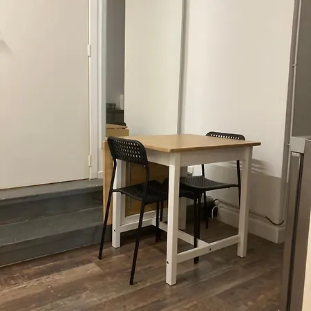 Quest House In The Hotel Gent